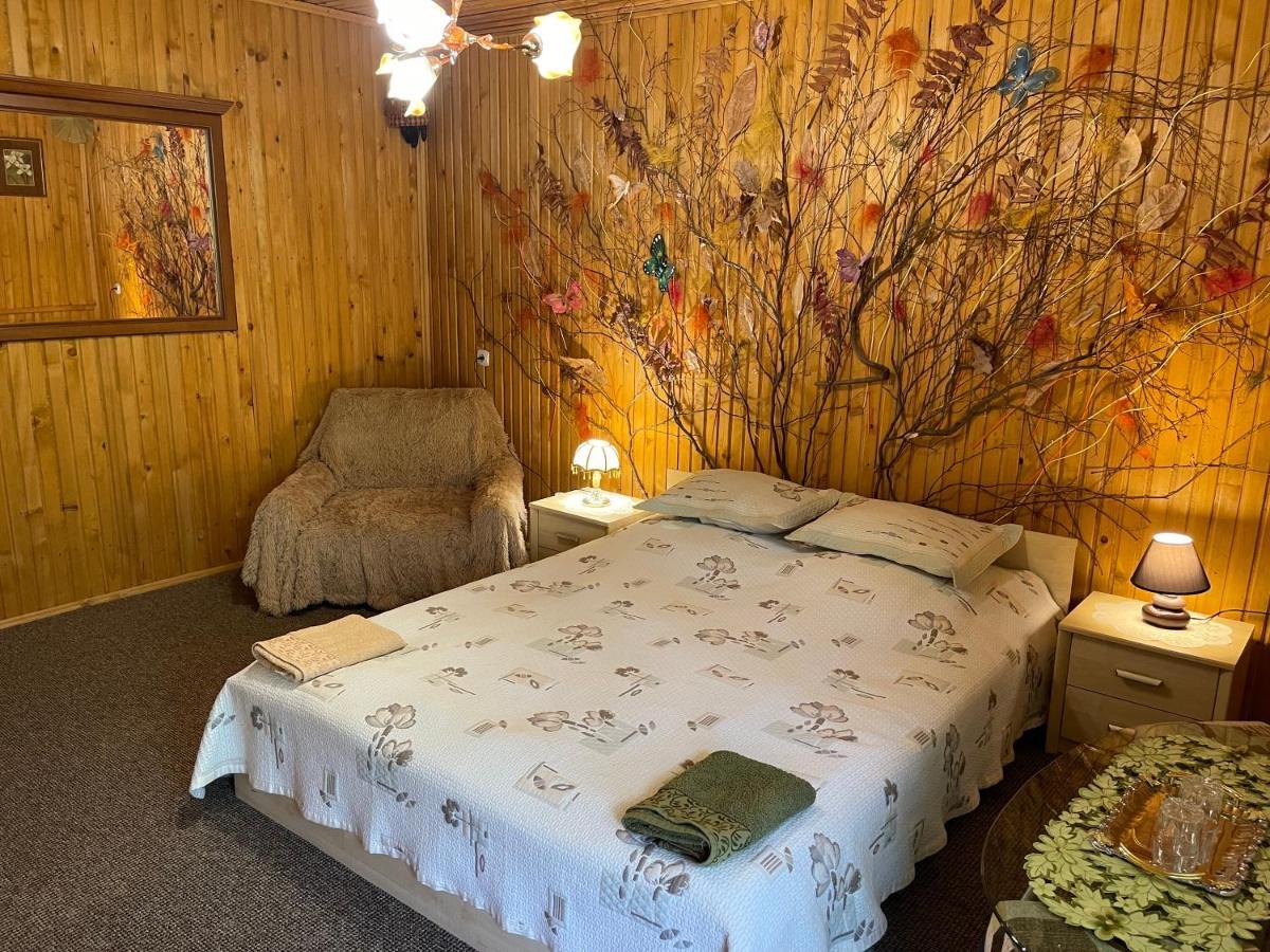 Grunok (Adults Only) Ξενοδοχείο Pilipets Εξωτερικό φωτογραφία